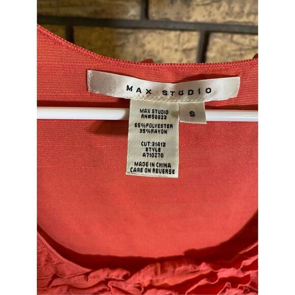 Max Studio Coral Ruffled Top - Picture 3 of 5